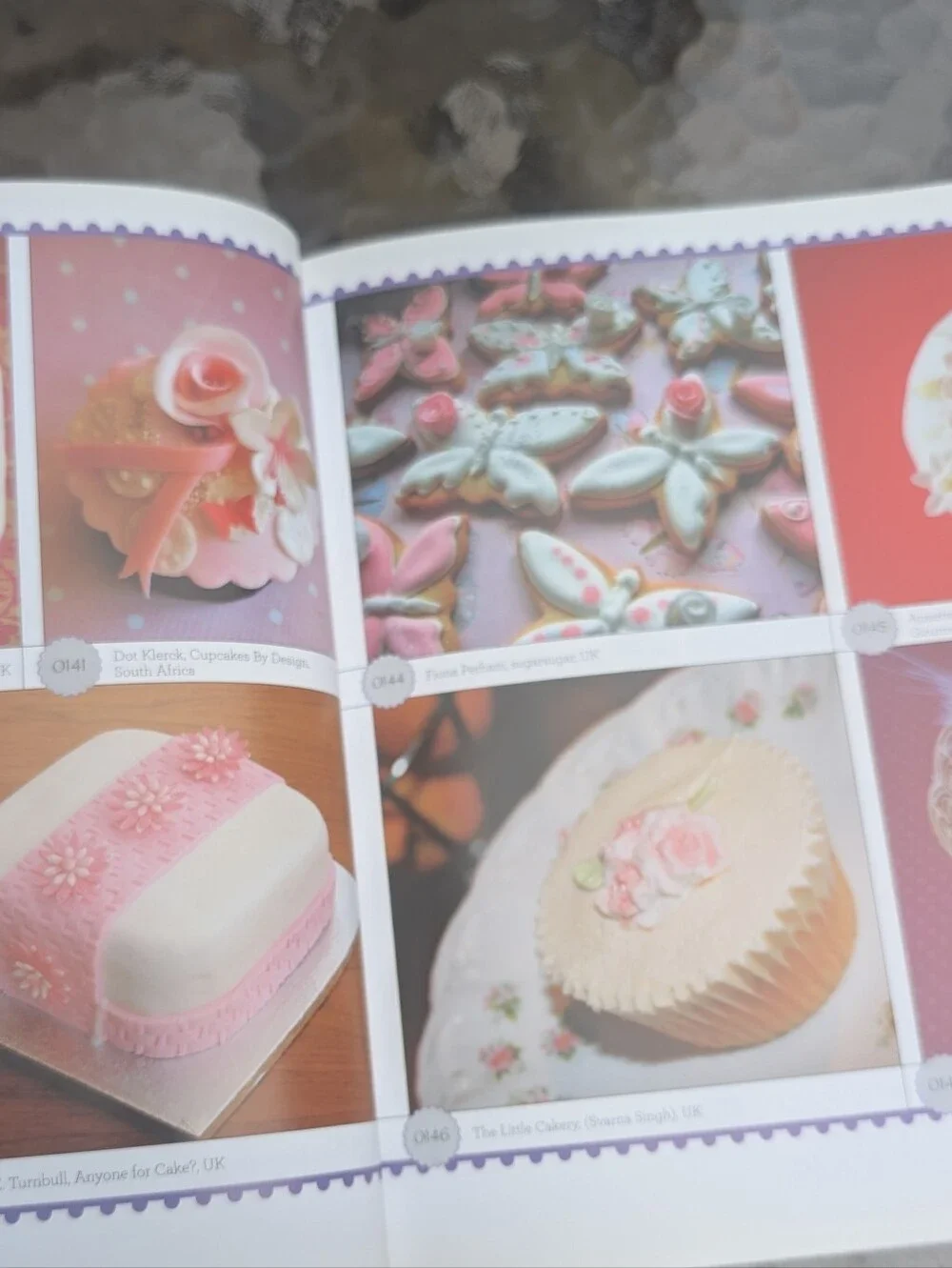 Cupcakes, Cookies & Cakes Decorating Ideas Book - Pink & Blue Cover